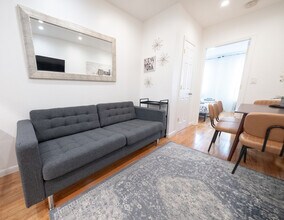 2025 2nd Ave, Unit SI ID1031974P in New York, NY - Foto de edificio - Building Photo