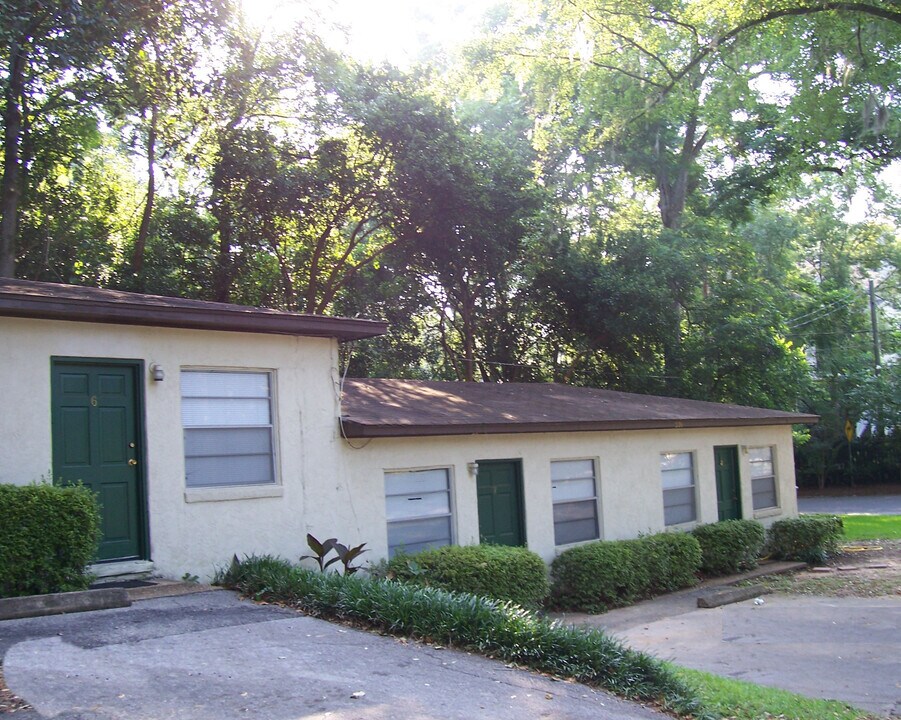 236 DeSoto Dr, Unit 5 in Tallahassee, FL - Building Photo