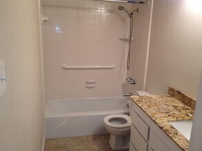 3505 Hanover Ln in Irving, TX - Building Photo - Building Photo