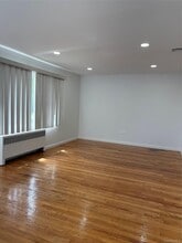 2262 Leighton Rd in Elmont, NY - Building Photo - Building Photo
