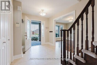 99 Hickory Grove in Belleville, ON - Building Photo - Building Photo