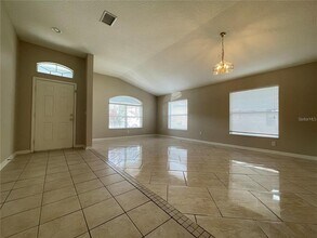 3009 Sunwatch Dr in Wesley Chapel, FL - Building Photo - Building Photo