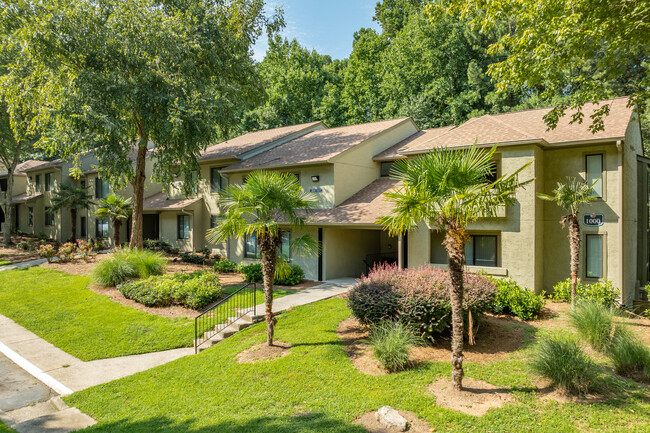 Las Palmas Apartments in Norcross, GA - Foto de edificio - Building Photo