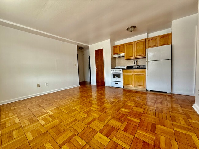 property at 122 Bruce Ave