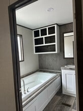 5565 Bermuda Dr in Kingston, OK - Building Photo - Building Photo