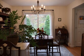 13 Morse St, Unit B in Berwick, ME - Building Photo - Building Photo