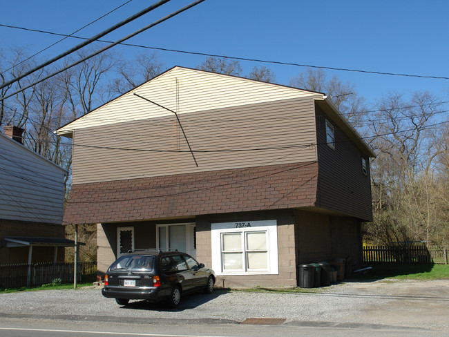 737-A Little Deer Creek Valley Rd in Russellton, PA - Building Photo - Building Photo