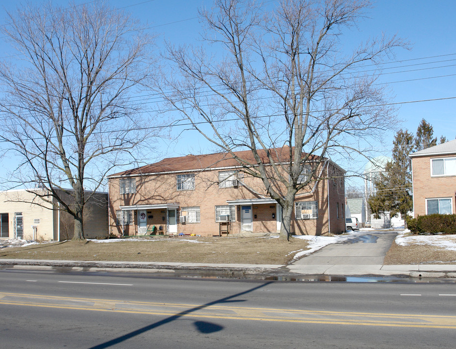 3334-3340 Sullivant Ave in Columbus, OH - Building Photo