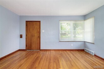 5907-5909-5909 Jamieson Ave in St. Louis, MO - Building Photo - Building Photo