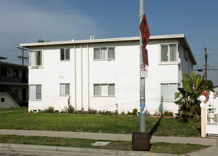 5619 W Jefferson Blvd in Los Angeles, CA - Building Photo - Building Photo