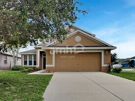 5344 Clover Mist Dr in Apollo Beach, FL - Building Photo