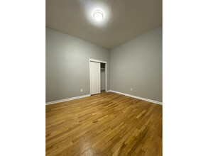 81 W 127th St, Unit 1B in New York, NY - Building Photo - Building Photo