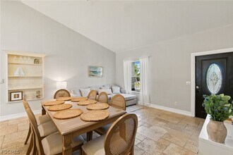 317 3rd Ave in Marco Island, FL - Building Photo - Building Photo