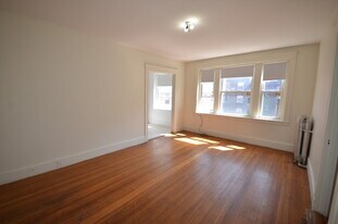 81 Washington St, Unit 32 in Boston, MA - Building Photo