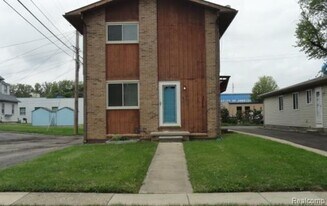 1480 Junction St in Plymouth, MI - Building Photo