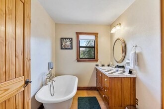 5 Peters Ln in Alpine, TX - Building Photo - Building Photo