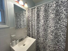 318 71st St, Unit 318 71 St in Guttenberg, NJ - Building Photo - Building Photo