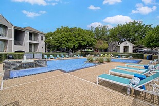 Rockbrook Creek Apartments