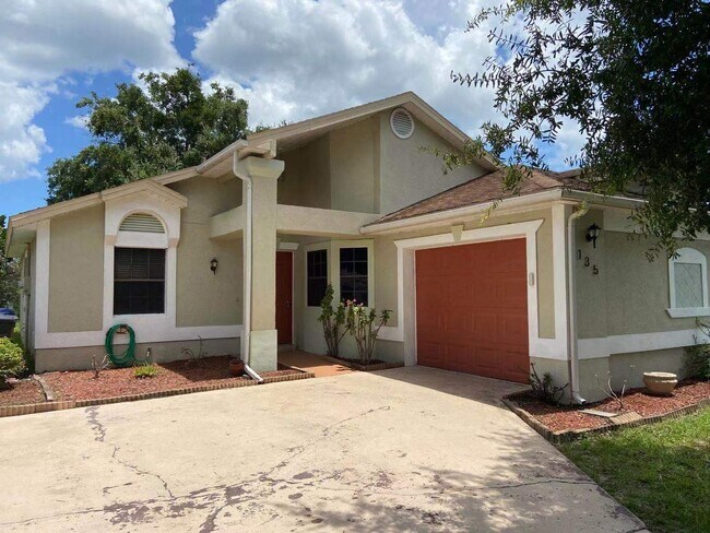 property at 135 Coralwood Cir