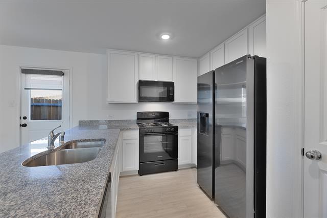 9752 Platteview Rd in Fort Worth, TX - Building Photo - Building Photo