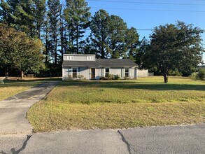 525 Webb Blvd in Havelock, NC - Building Photo - Building Photo