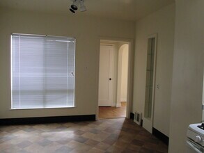 3434 Taraval St in San Francisco, CA - Building Photo - Building Photo