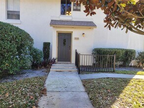 200 Maitland Ave in Altamonte Springs, FL - Building Photo - Building Photo