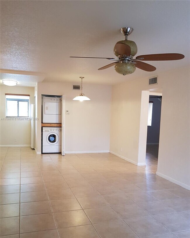 509 Gardens Dr in Pompano Beach, FL - Building Photo - Building Photo