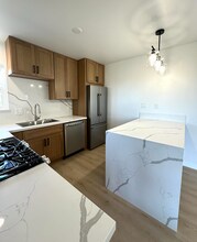 3881 Ecochee Ave in San Diego, CA - Building Photo - Building Photo