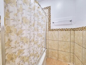 3016 W 41st St in Chicago, IL - Building Photo - Building Photo