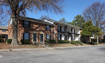 Highland Willows Apartments