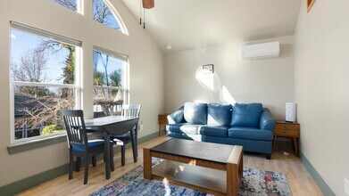 2434 Humboldt St in Santa Rosa, CA - Building Photo - Building Photo