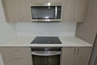 11503-276 76 Ave NW in Edmonton, AB - Building Photo - Building Photo