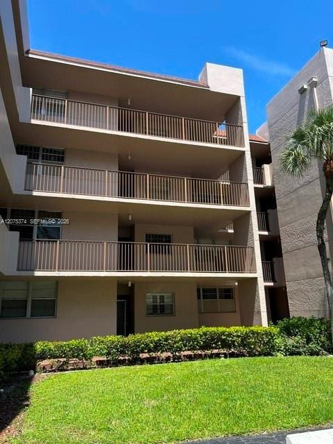 property at 1811 Sabal Palm Dr