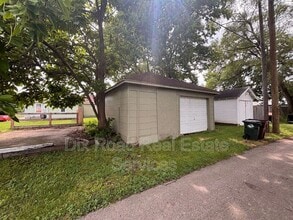 1022 Auburn St in Middletown, OH - Building Photo - Building Photo