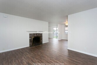 20849 SW Longacre St in Aloha, OR - Building Photo - Building Photo