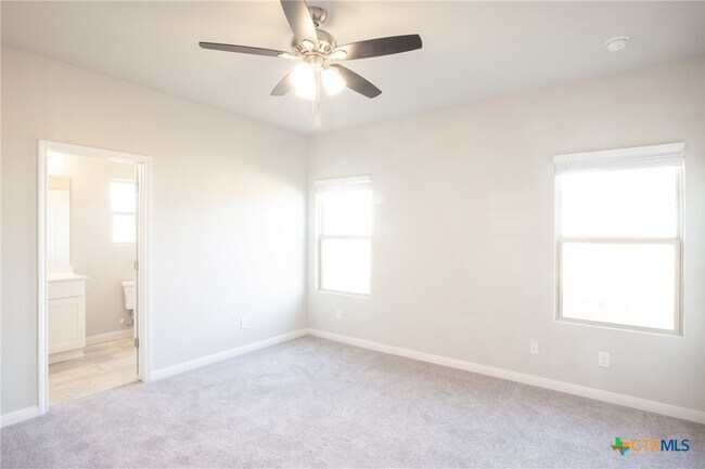 1375 Rios Bend Dr