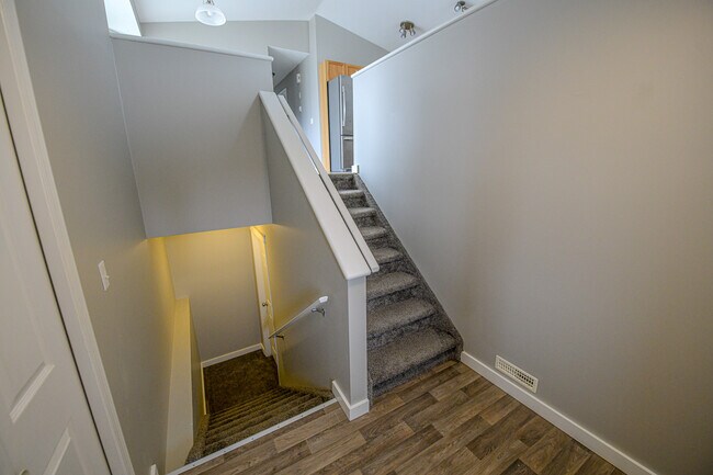 13009-130095 95 St in Grande Prairie, AB - Building Photo - Building Photo
