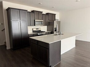 1924 Buffalo Hill Dr in Mesquite, TX - Building Photo - Building Photo