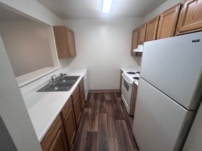 10811 W Ustick Rd in Boise, ID - Building Photo - Building Photo