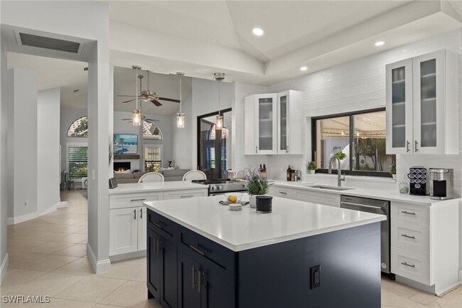 property at 3081 Laurel Ridge Ct