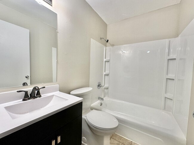 property at 2011 Lenox Ave