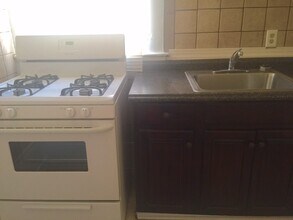 1812 Dante St, Unit 1812 Dante St in New Orleans, LA - Foto de edificio - Building Photo