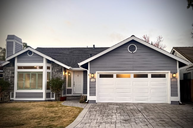 property at 125 Berkshire Dr