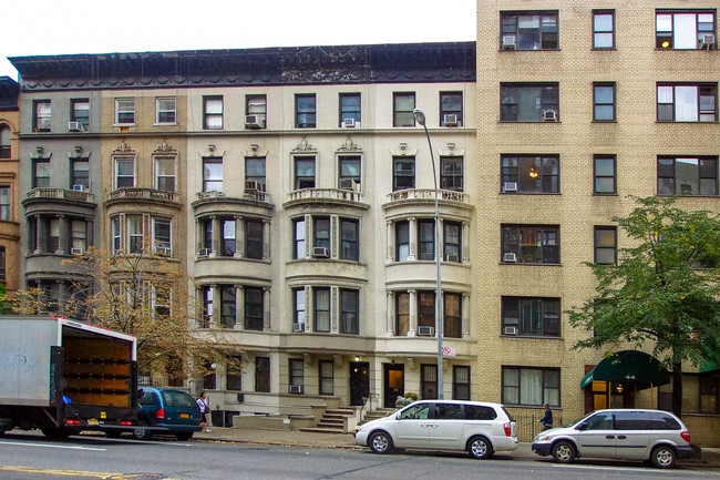 40 W 96th St in New York, NY - Building Photo - Building Photo