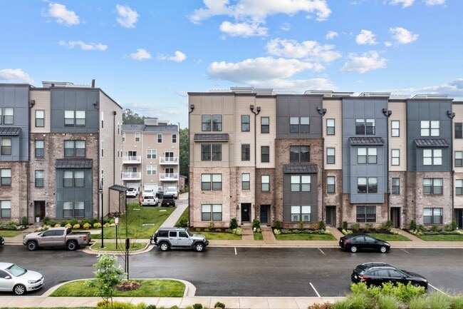 2677 St Elias Dr in Henrico, VA - Building Photo - Building Photo