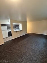 620 Lakeside Dr in Cambridge, OH - Building Photo - Building Photo