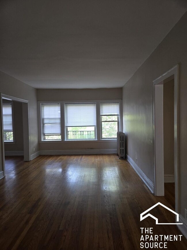 property at 918 Reba Pl