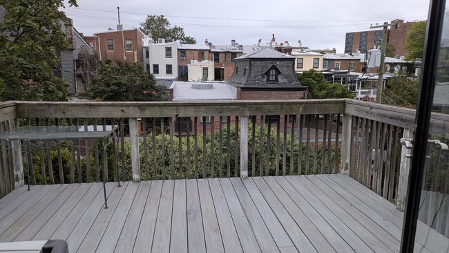 1410 Park Ave, Unit 3rd Floor