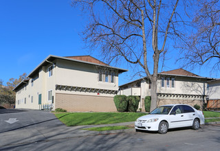 The Riviera in Fremont, CA - Foto de edificio - Building Photo